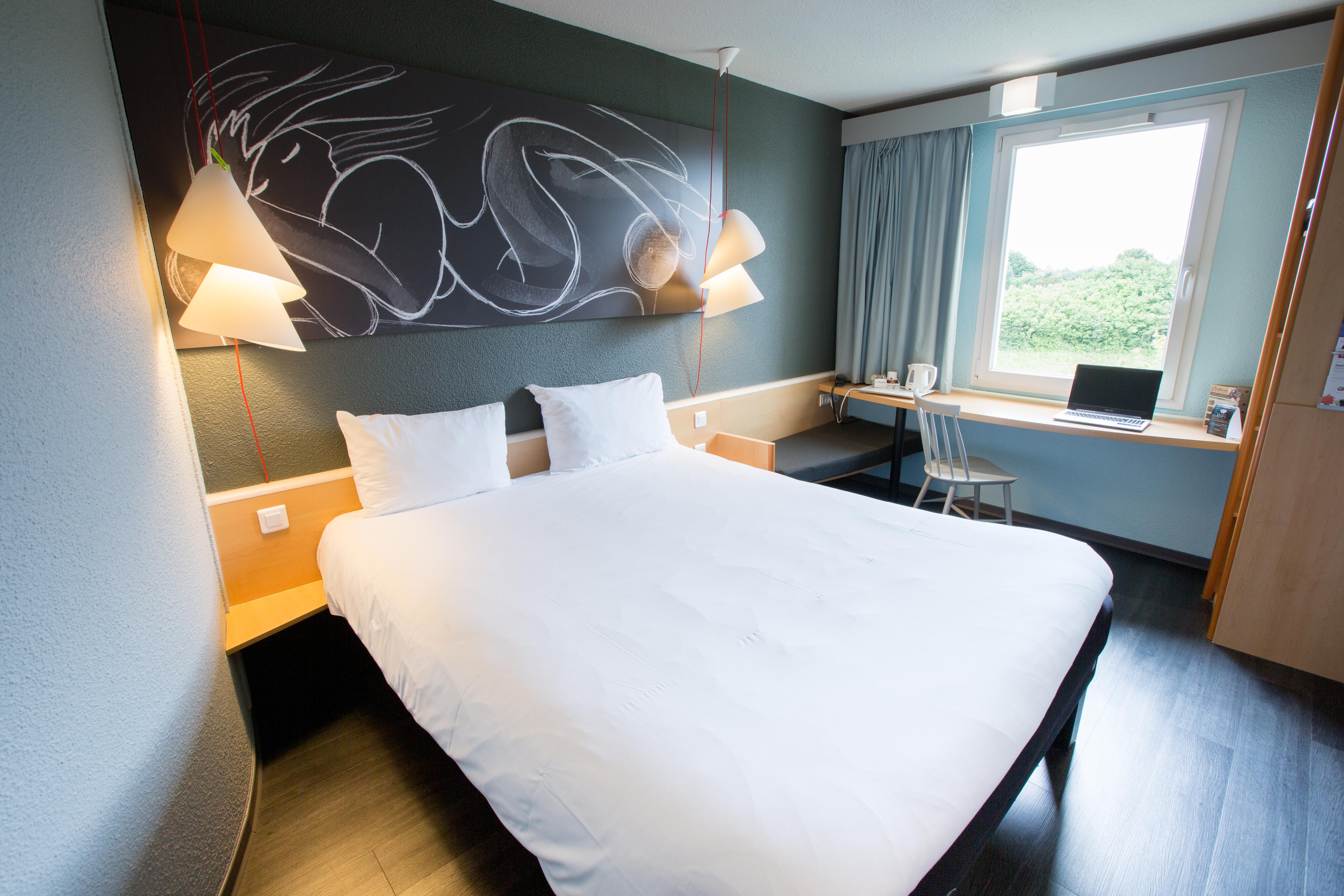Ibis Cherbourg La Glacerie Exterior foto