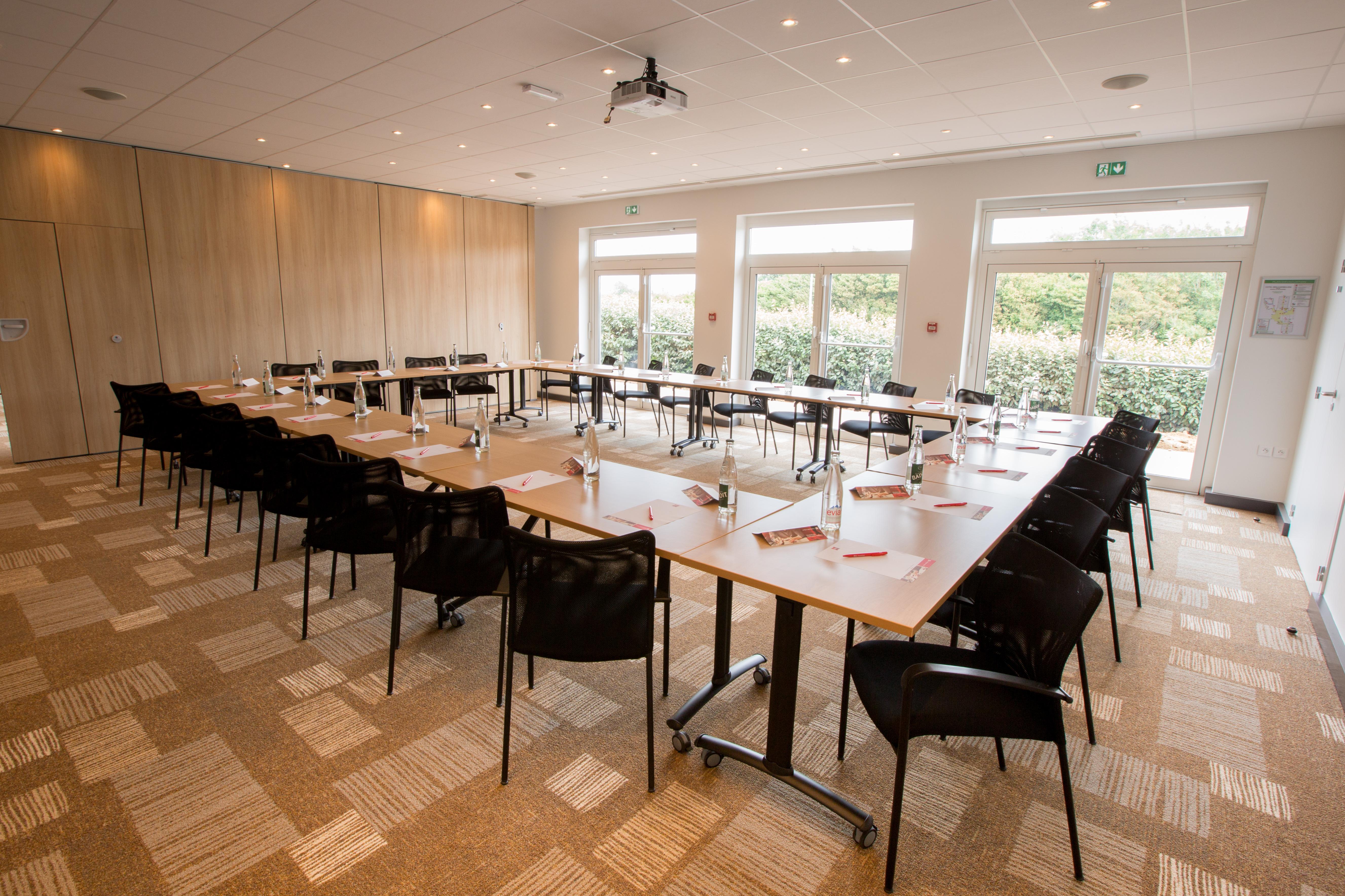 Ibis Cherbourg La Glacerie Exterior foto
