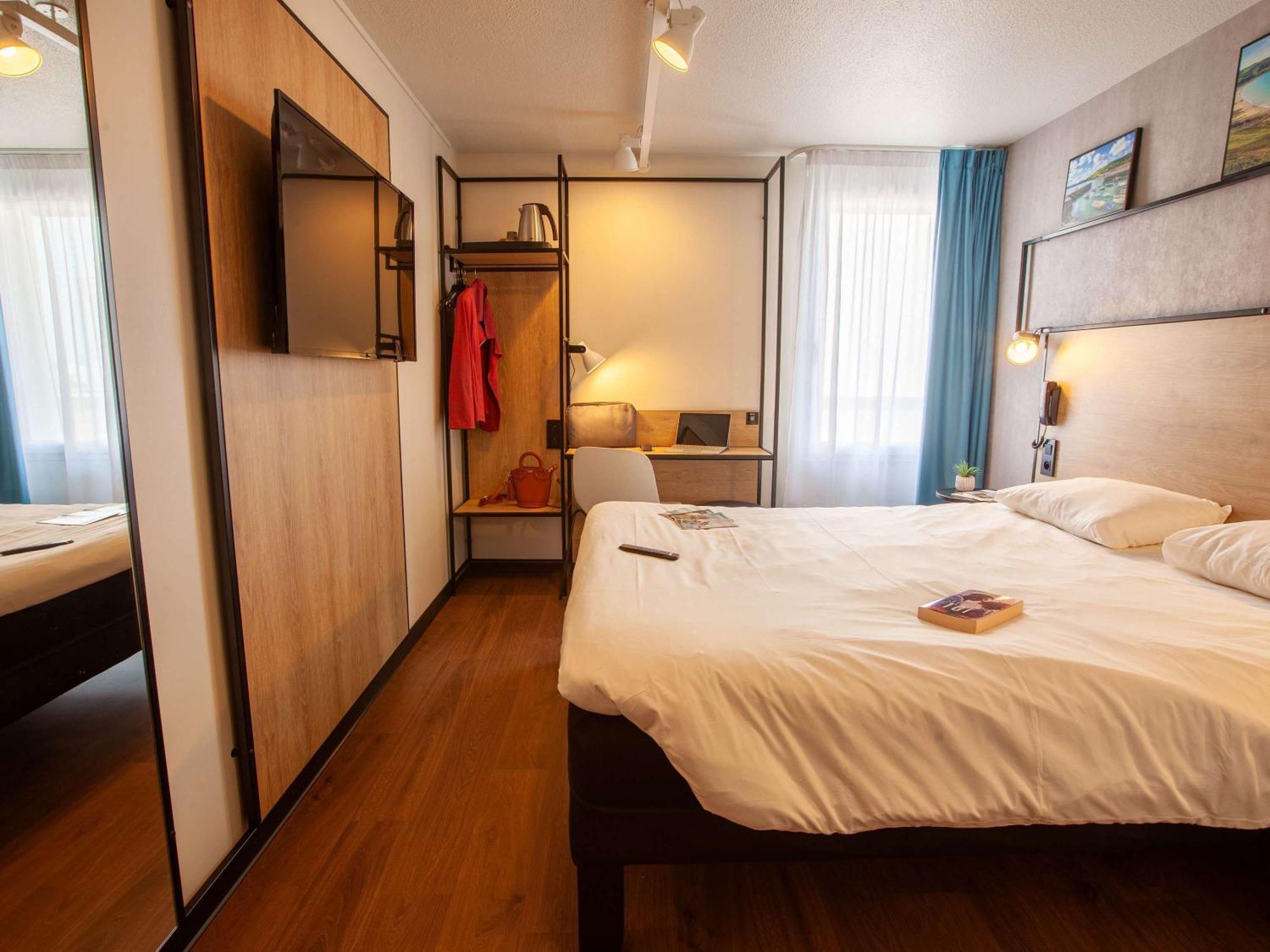 Ibis Cherbourg La Glacerie Exterior foto
